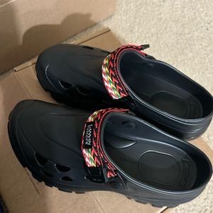 Lanvin crocs